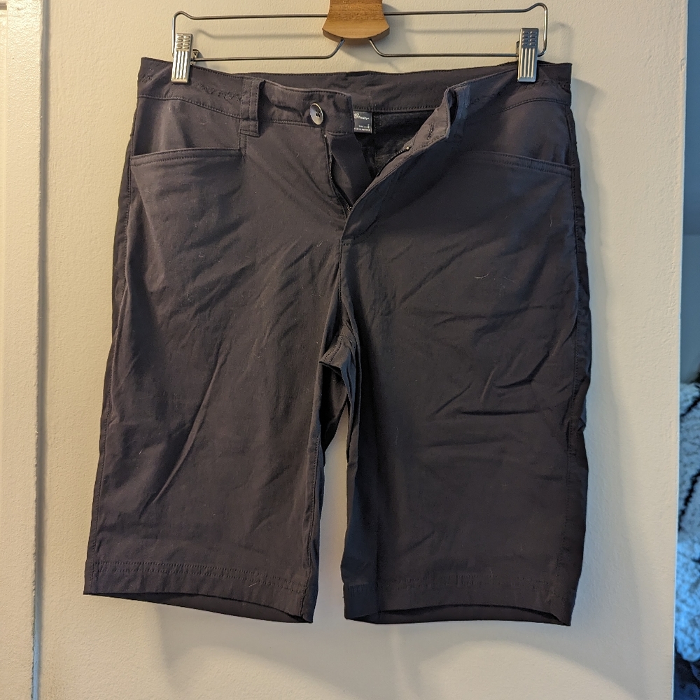 Eddie Bauer shorts, black, sz 8